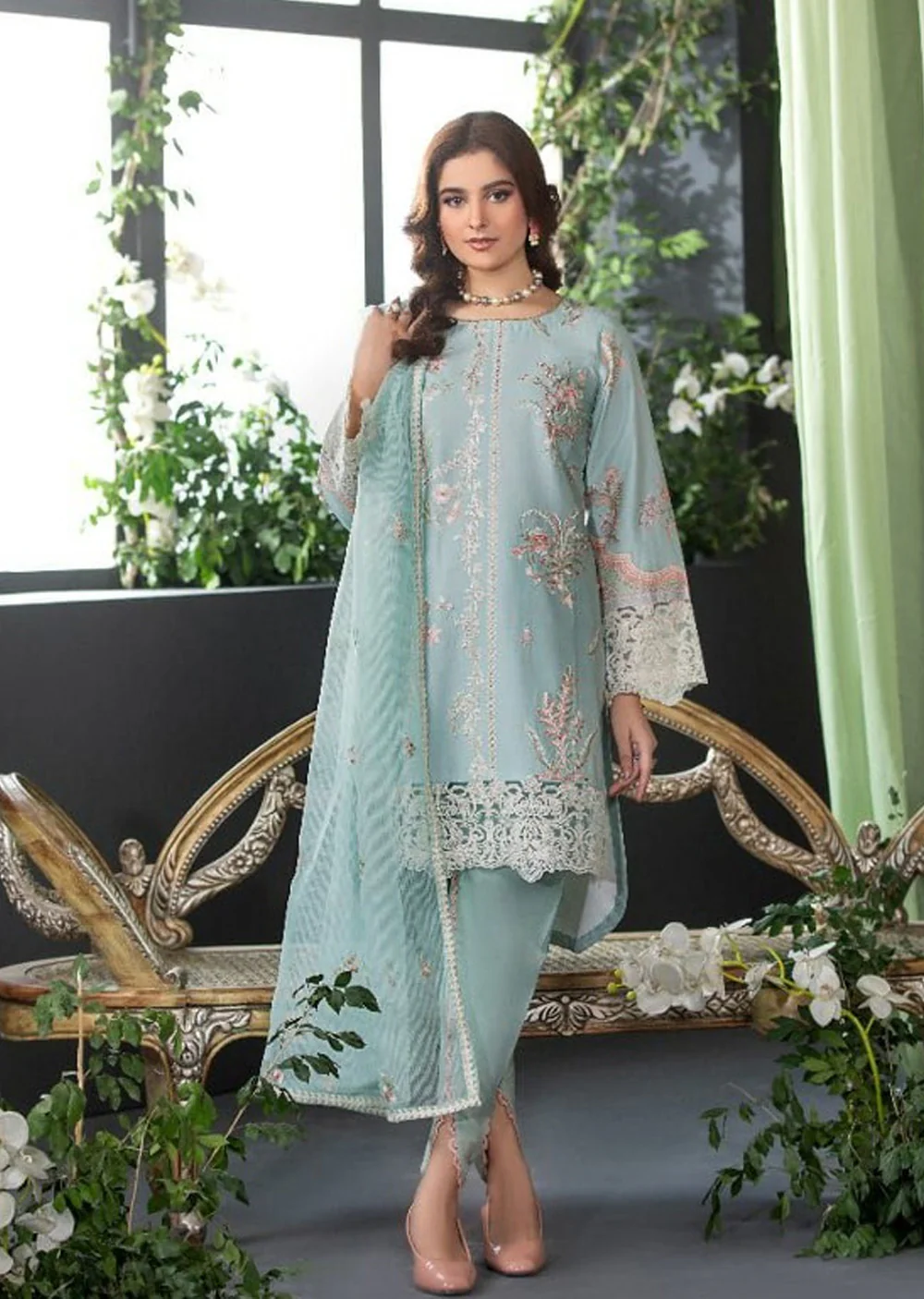 HSS-361- Readymade Heeras Suit