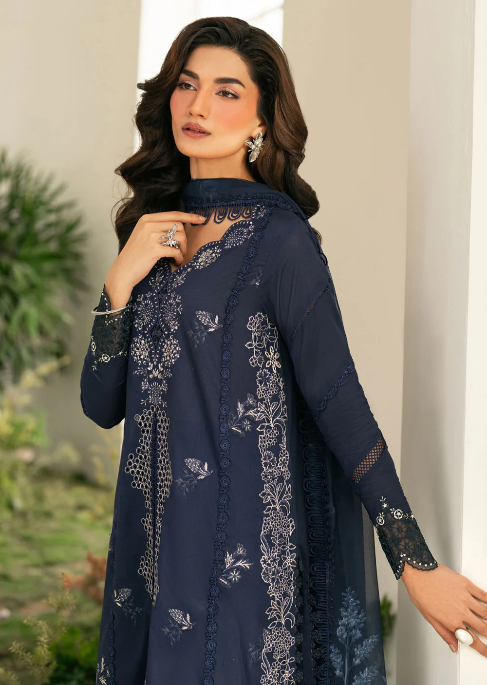IFE-04 Iznik Festive Edition 2025 - Image 3