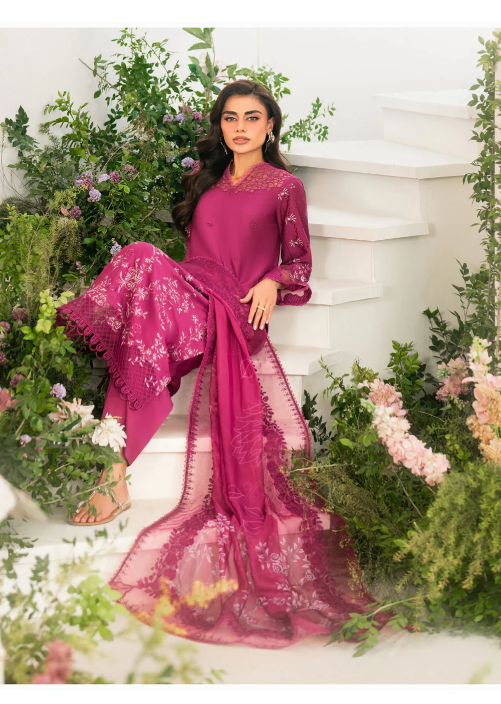IFE-07 Iznik Festive Edition 2025 - Image 4