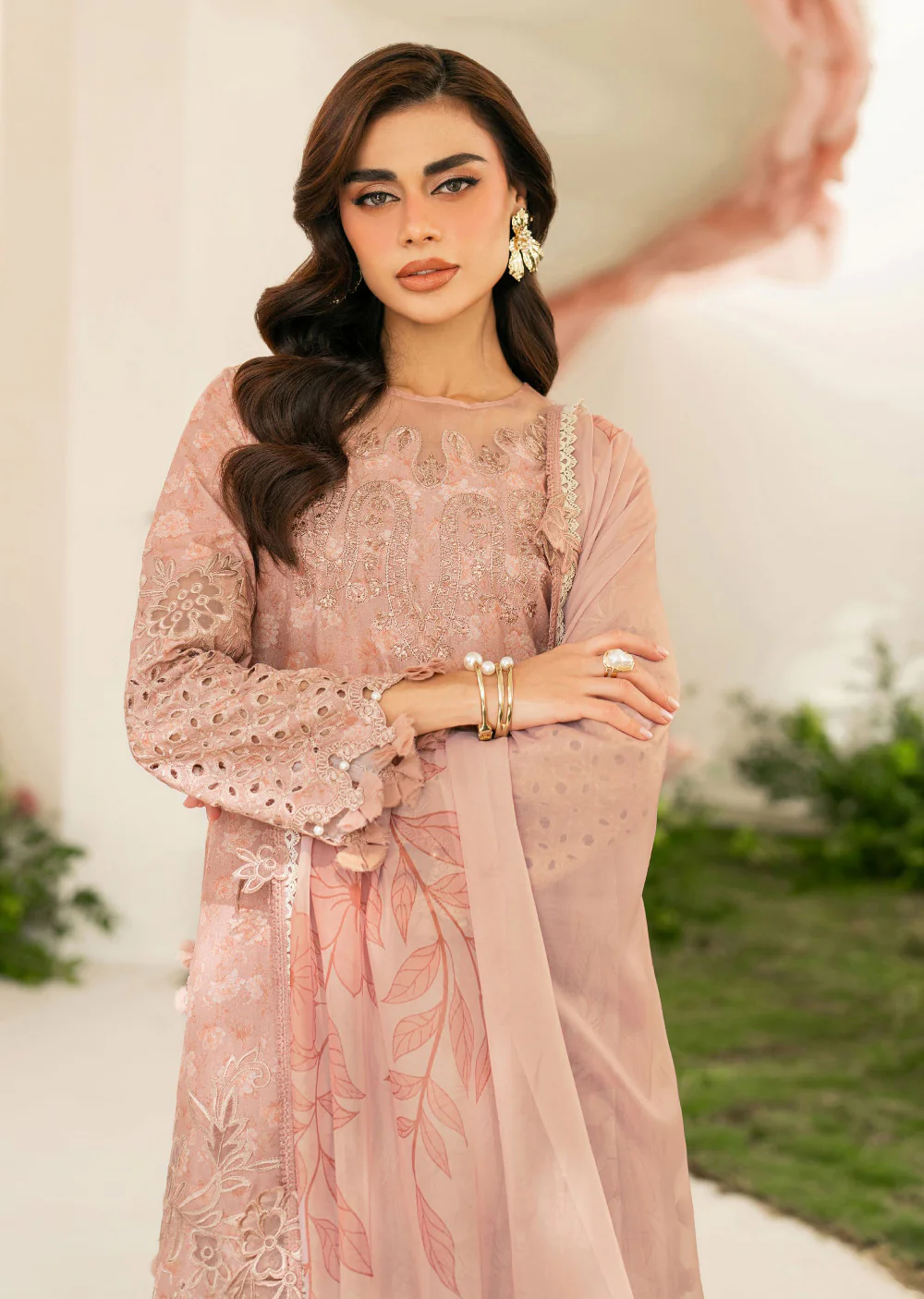 IFE-12 Iznik Festive Edition 2025 - Image 2