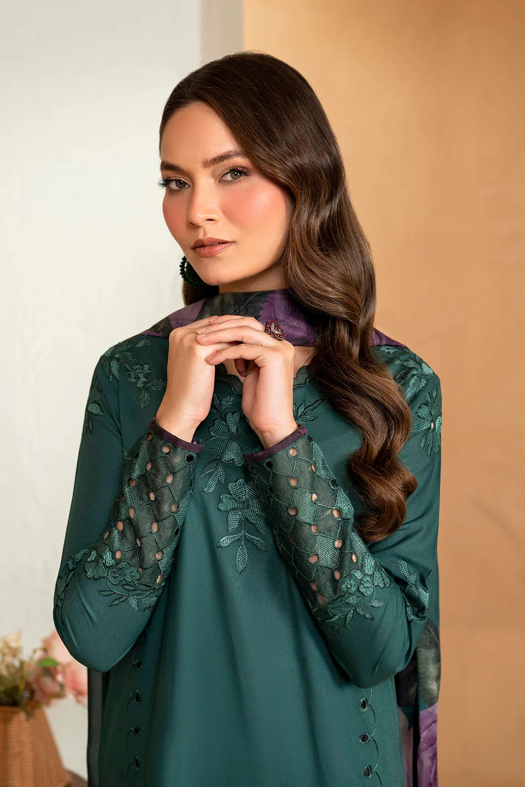 IFE-UE-468-Iznik Printed Lawn Edition 2025 - Image 6