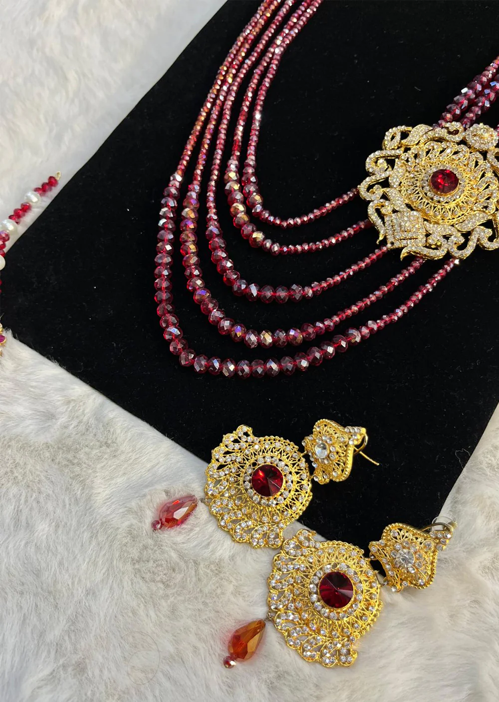 JBM33 Gold Plated Red Pearls choker Set - Image 3