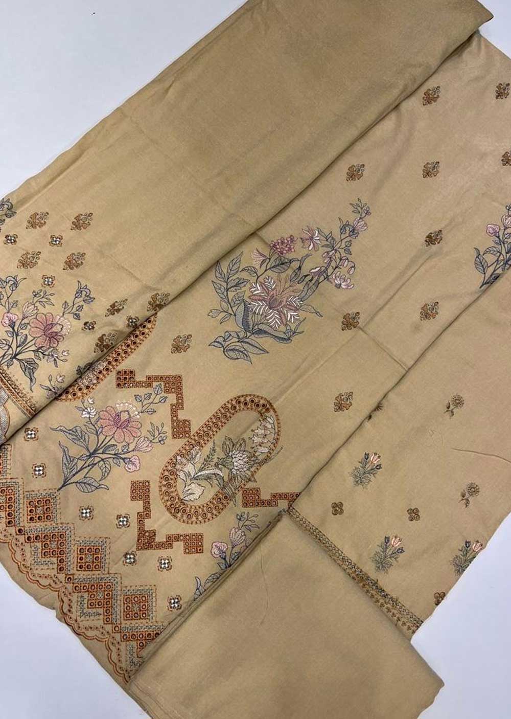 JDD03A Unstitched Winter Suit Rashk-e-Qamar