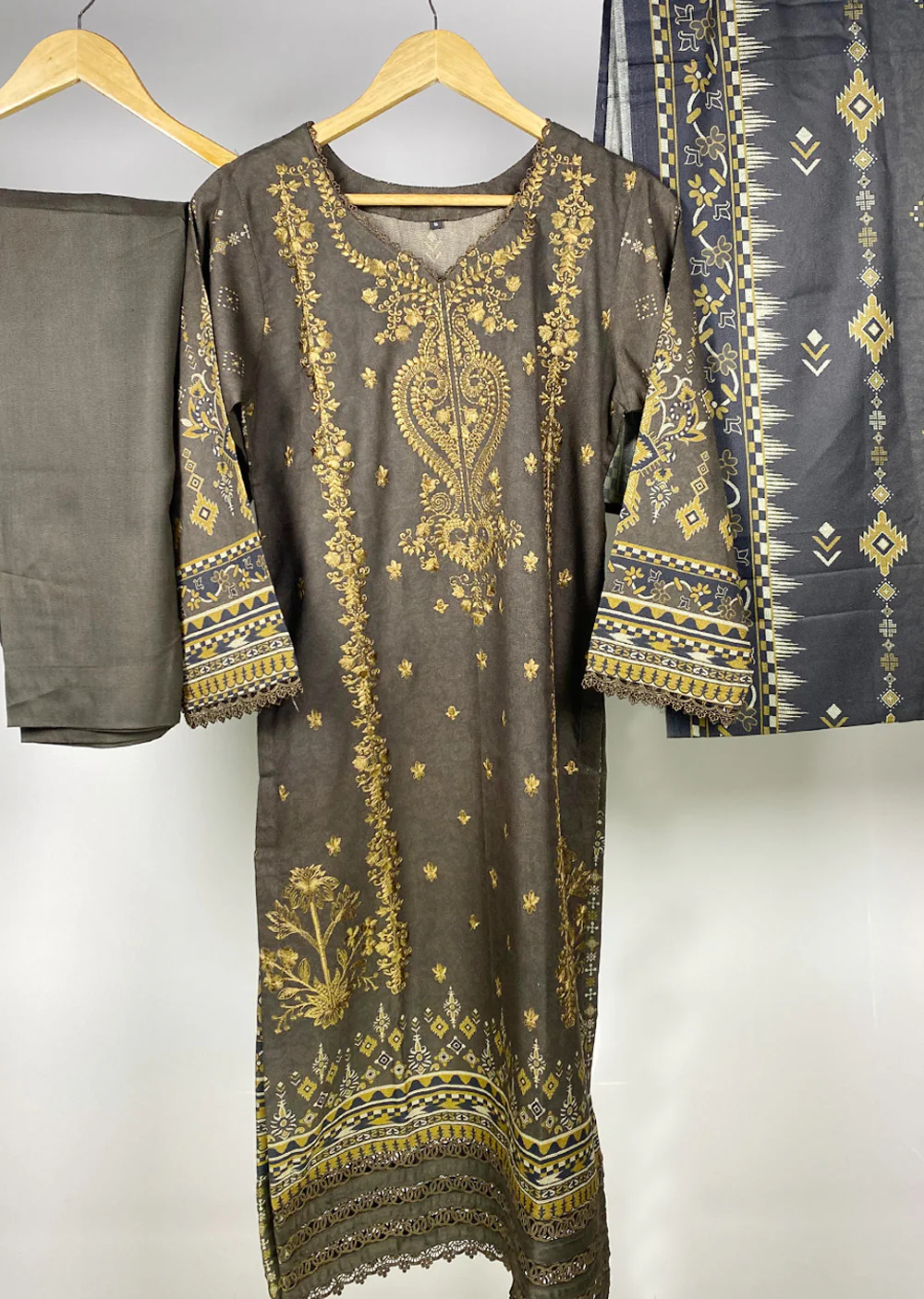 JH-188-R - Readymade - Roop Collection by Johra 2024 - Image 5