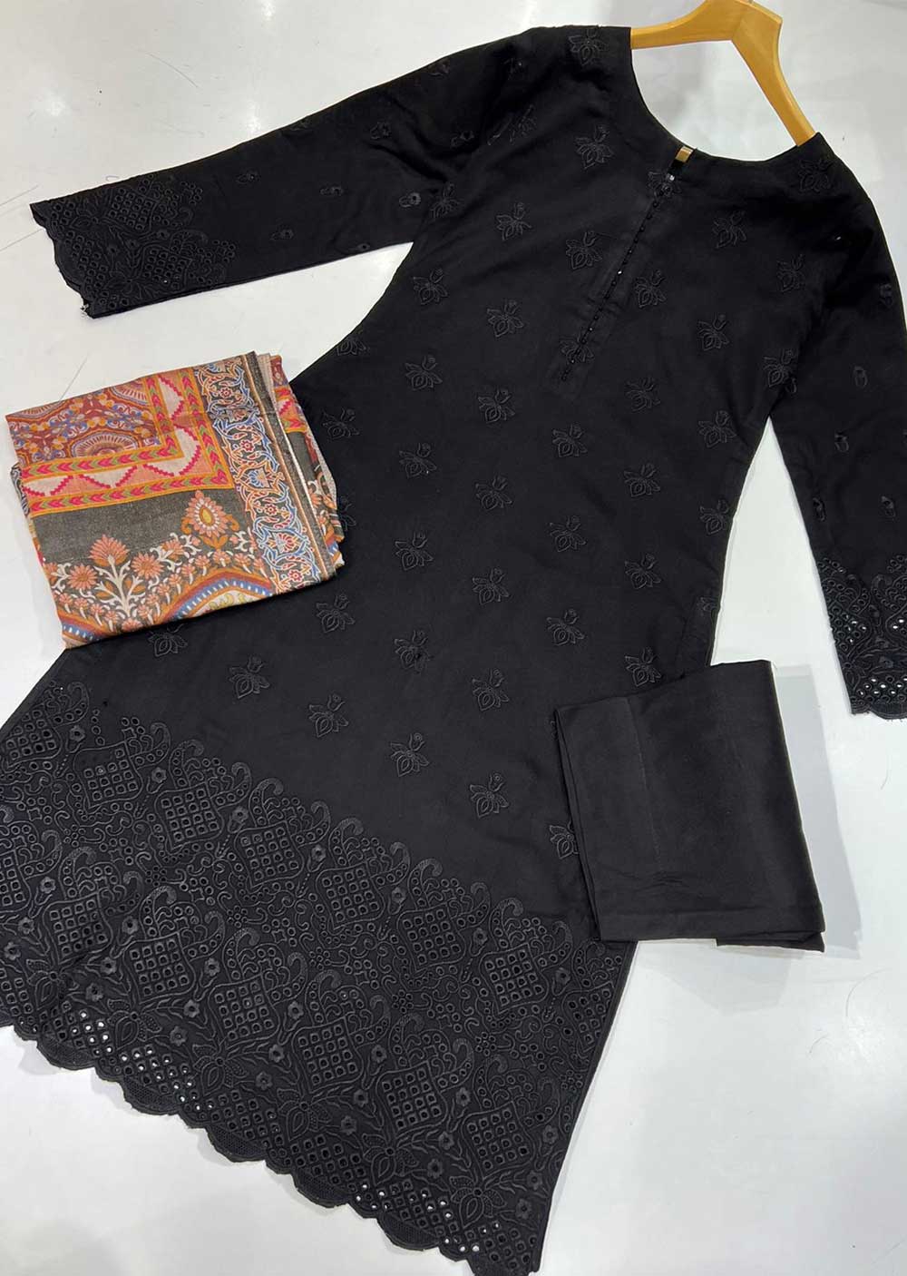 JR-911-R - Readymade - Zarqa Chickenkari Collection By Johra 2022 - Image 2