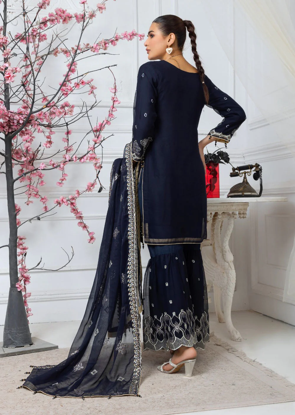 KDH-06 - Readymade - Khadijah Khas Collection 2023 - Image 2