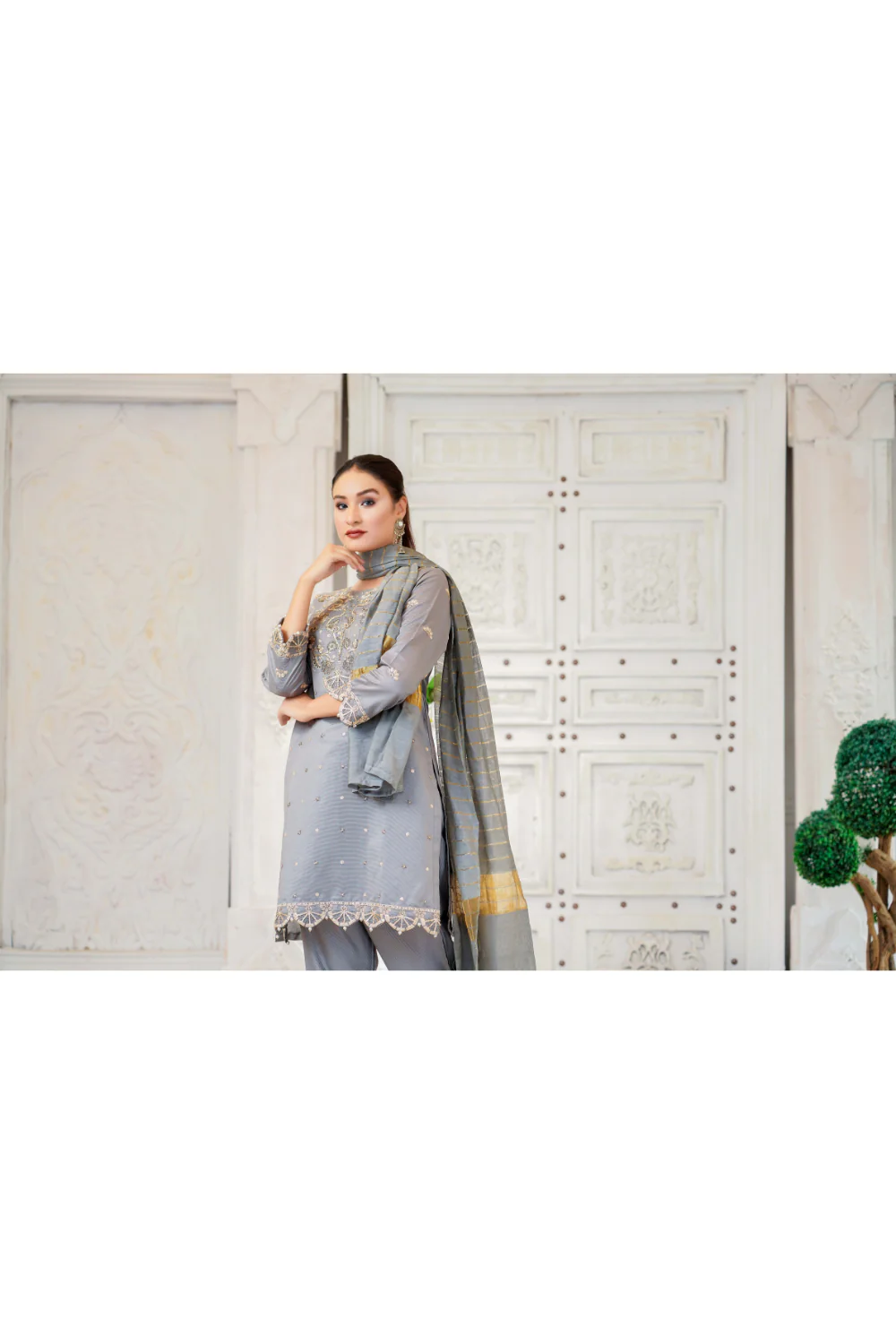 KLD121 Grey Readymade Winter Cotton Net Suit - Image 6
