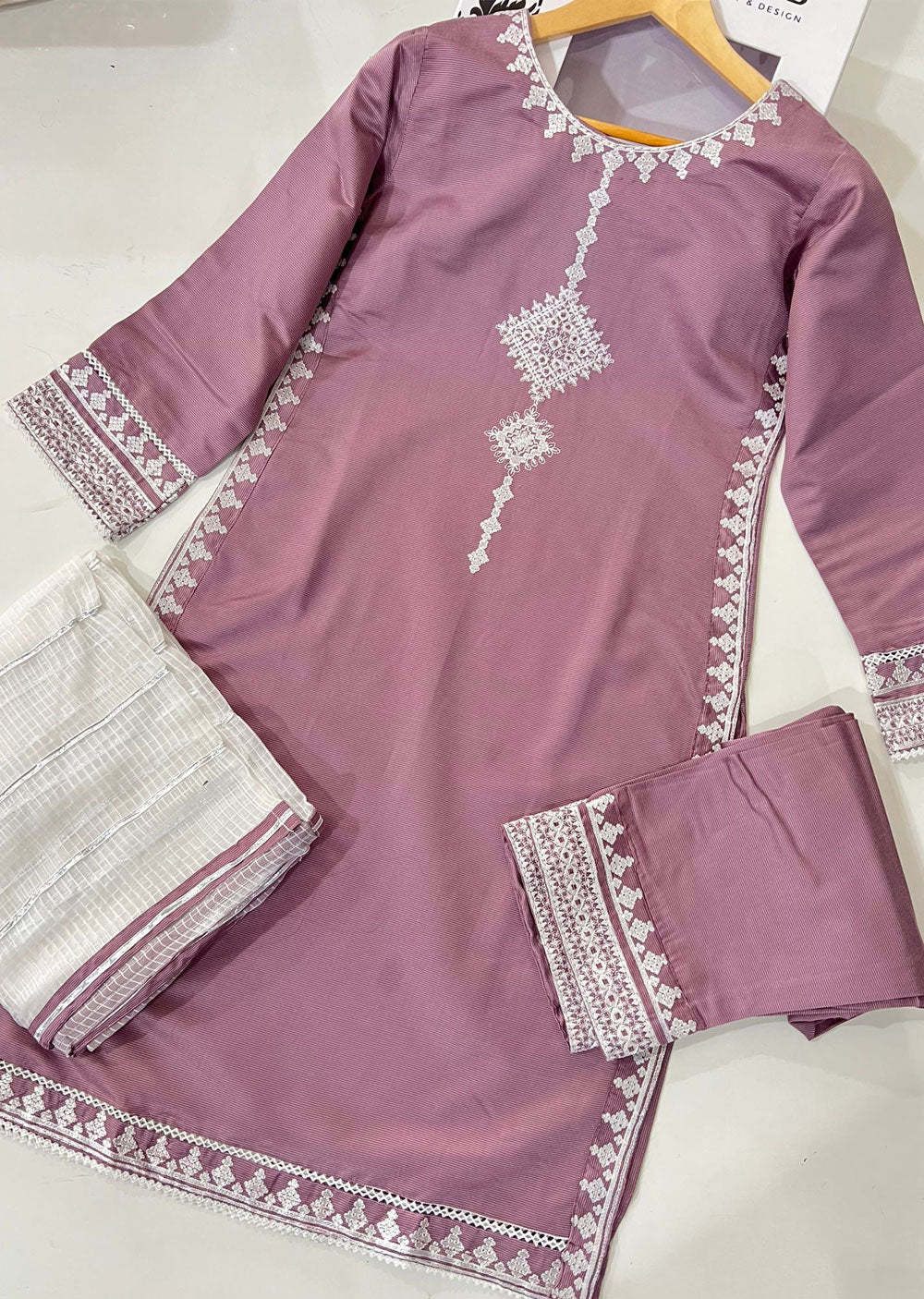 KLD303 Aynoor - Lilac Readymade Khadi Net Suit - Image 4