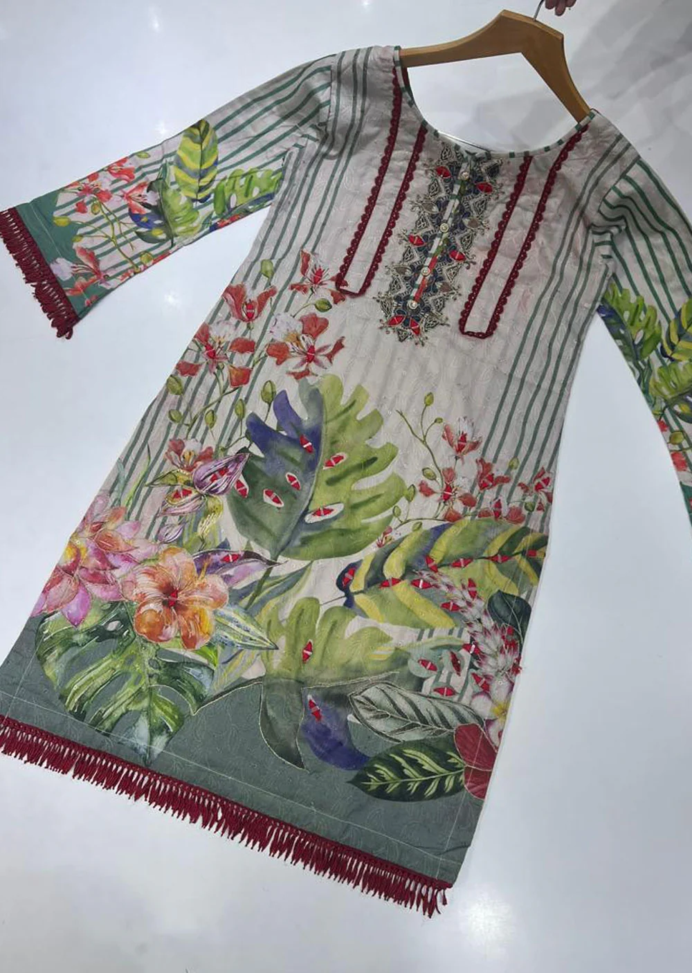 LMK14 Readymade Lawn Kurti