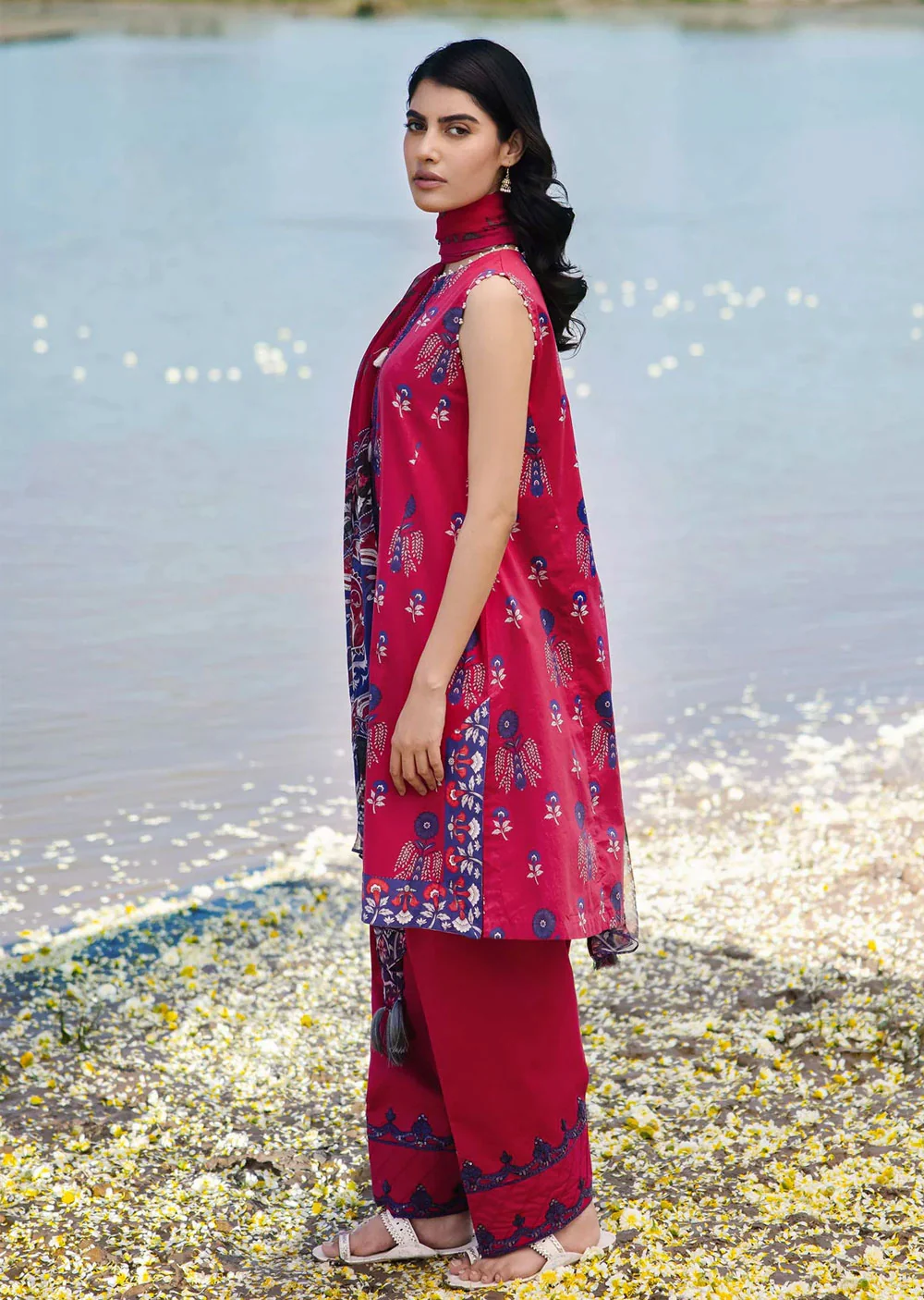 MBCS-412-B - Readymade - Maria B M.Basics Lawn Collection 2024 - Image 2