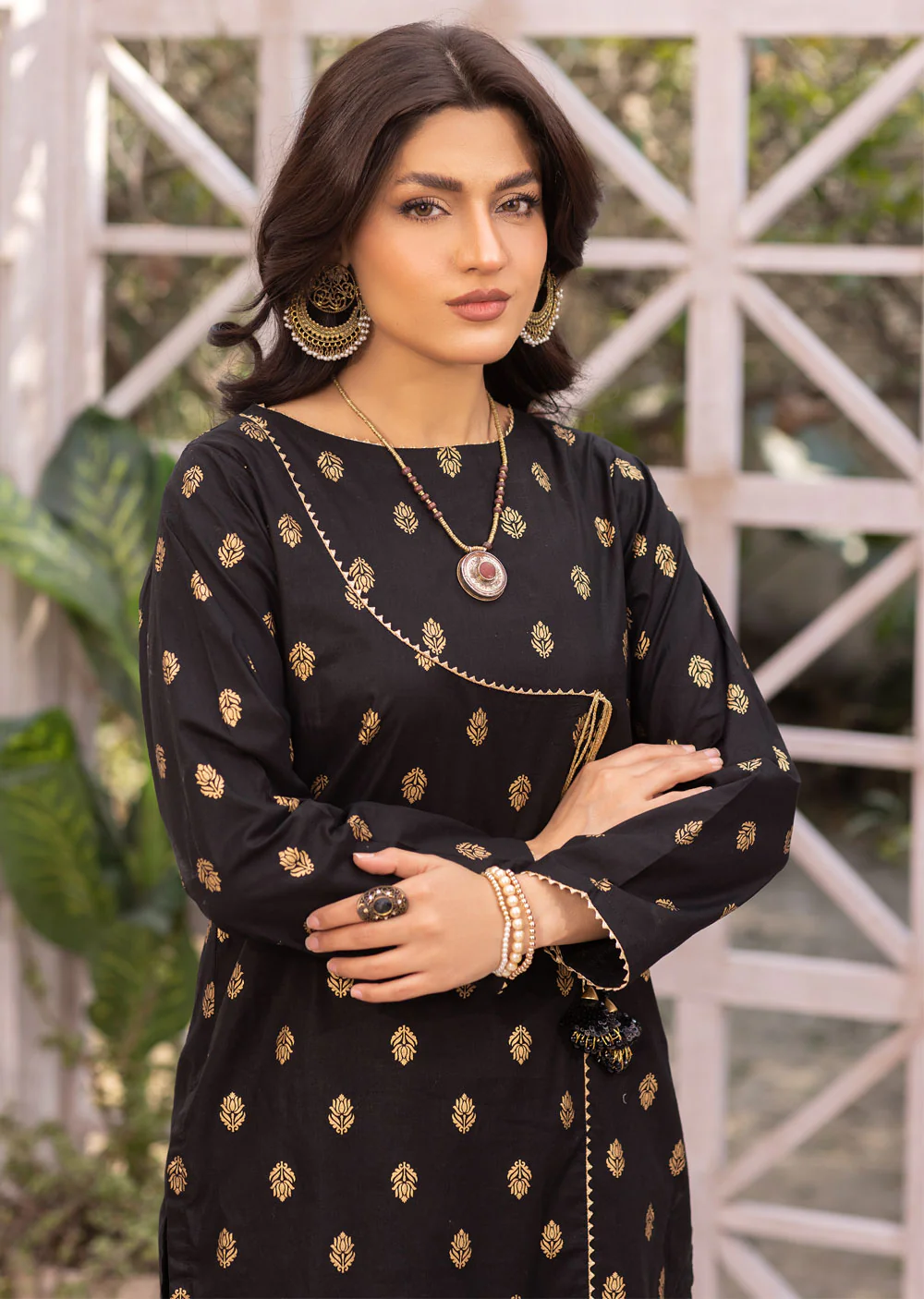 MDM-61 - Readymade - Embroidered Cotton Suit - Image 3