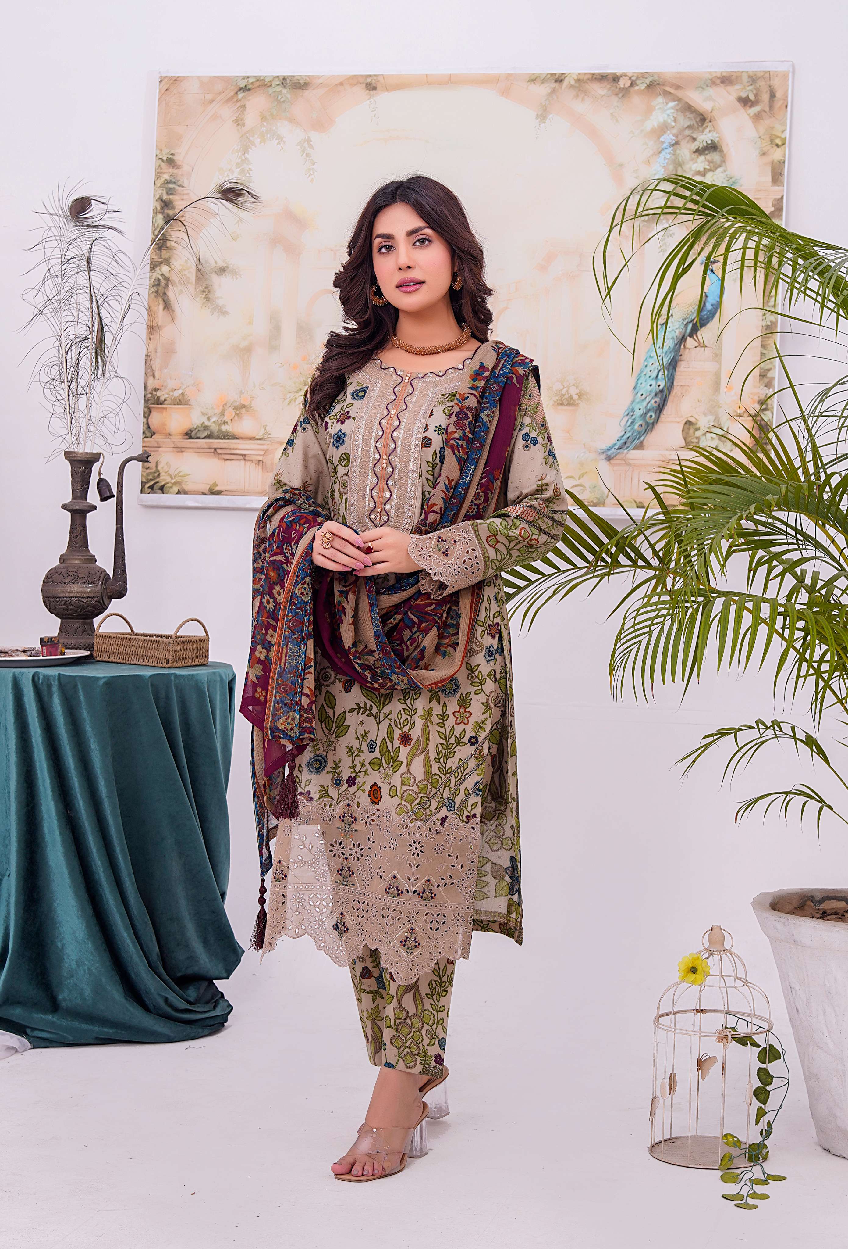 MDNA-05 - Grey Embroidered Lawn Outfit - Image 5