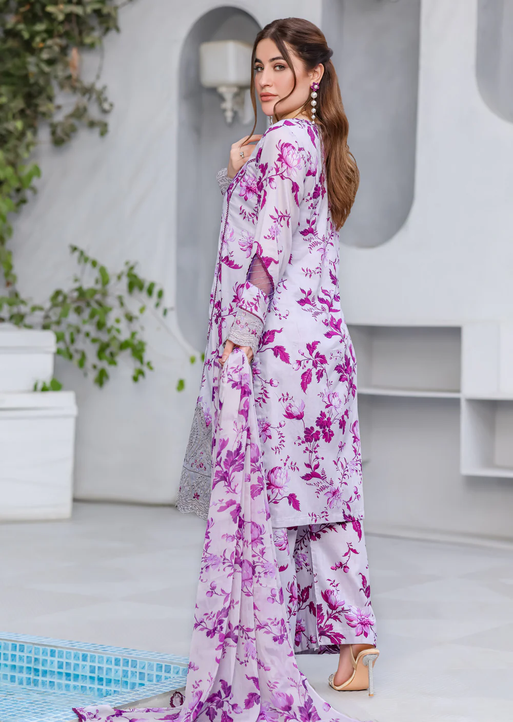 MDNA-21 - Nude Purple Embroidered Lawn Outfit - Image 3