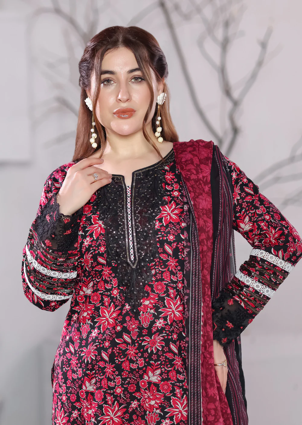 MDNA-22 - Black Embroidered Lawn Outfit - Image 4
