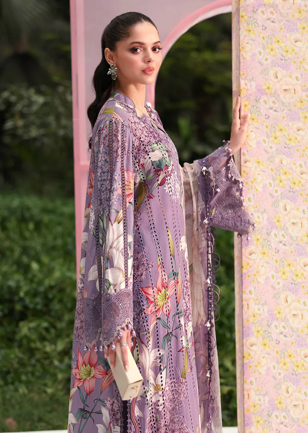 MPT30-06-B Maria B M prints Lawn Suit - Image 4