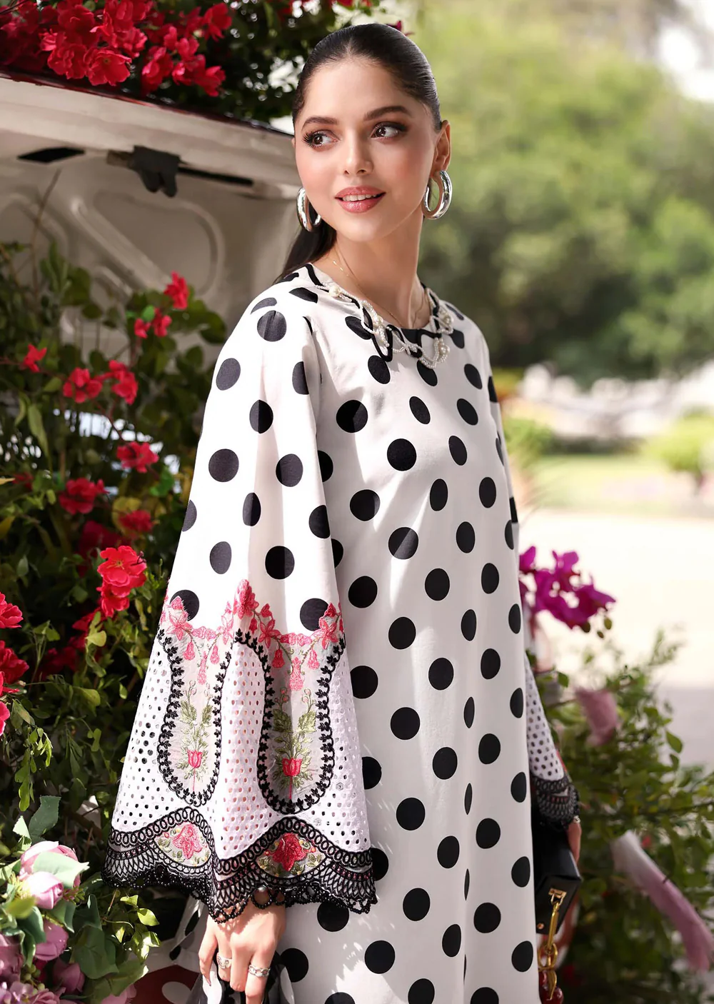 MPT30-08-A Maria B M prints Lawn Suit - Image 3