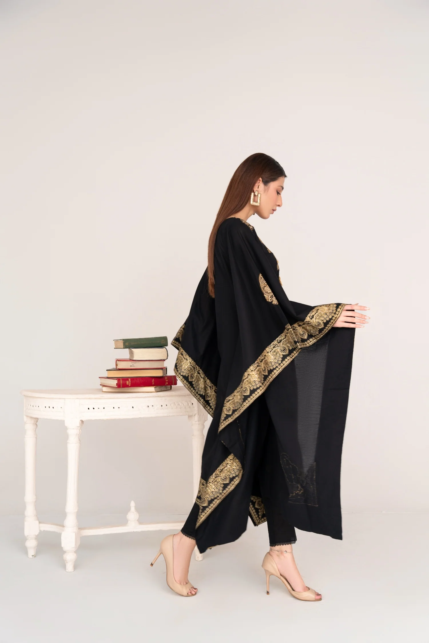 MSBMT-30 - Crescent Khaddar Kaftan - Image 3