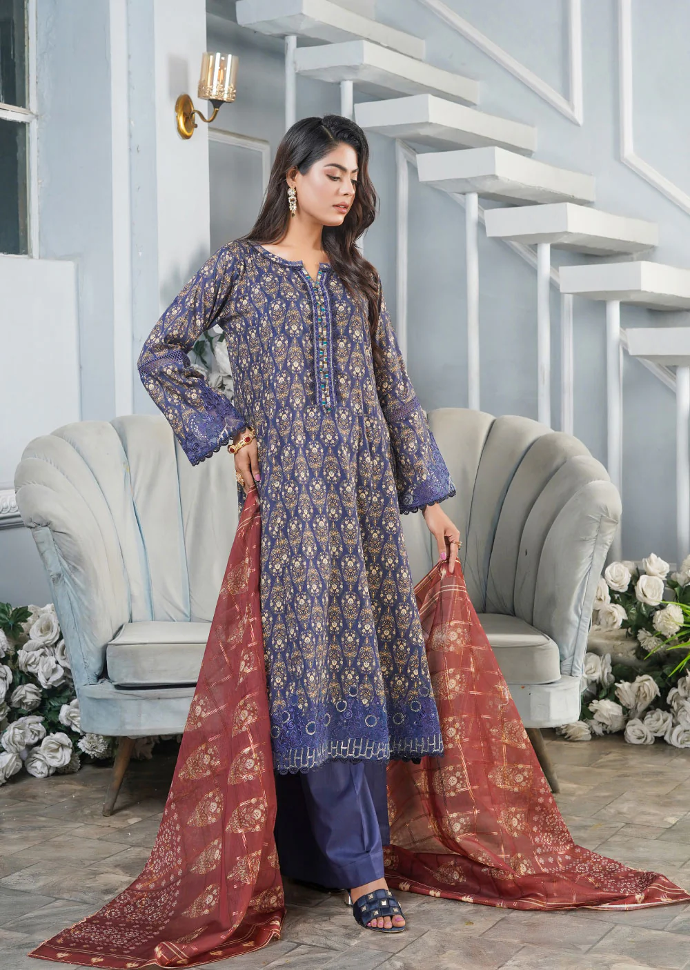 MNRD-01-R - Readymade - Munira Summer Lawn Collection 2024 - Image 3