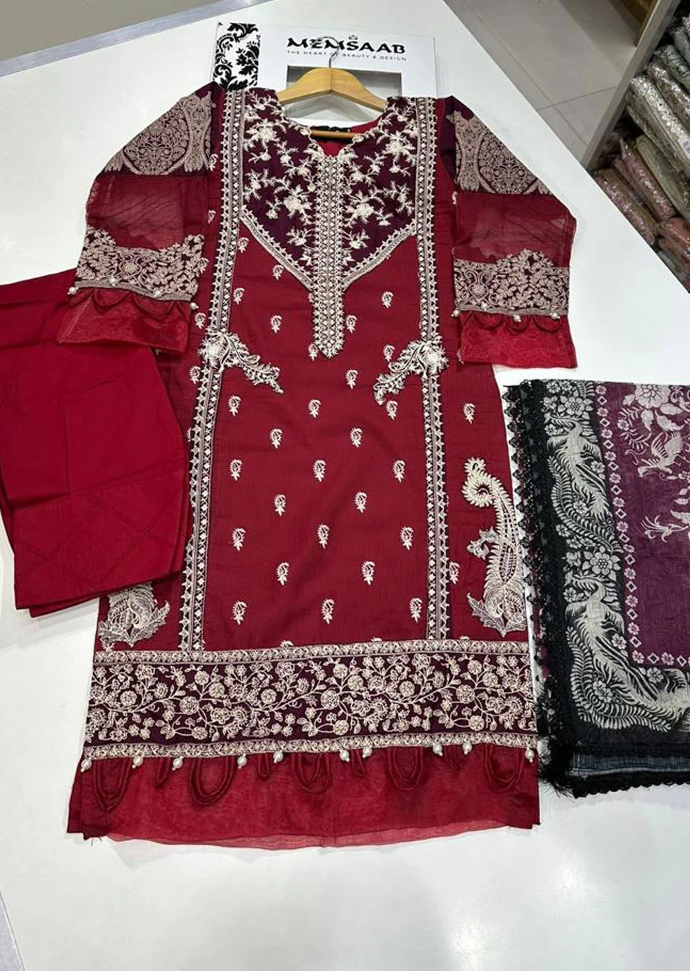 MUZNR-03-A - Readymade - Muzlin Collection Vol 2 by Sana Safinaz 2023 - Image 2