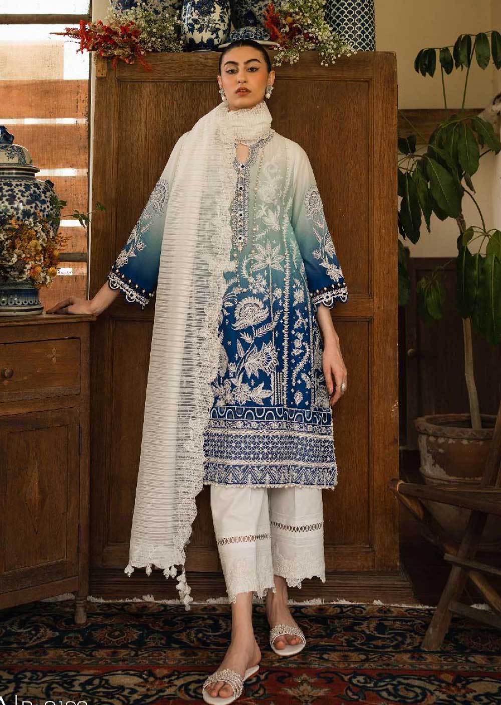 MUZNR-08-A - Readymade - Muzlin Collection Vol 2 by Sana Safinaz 2023