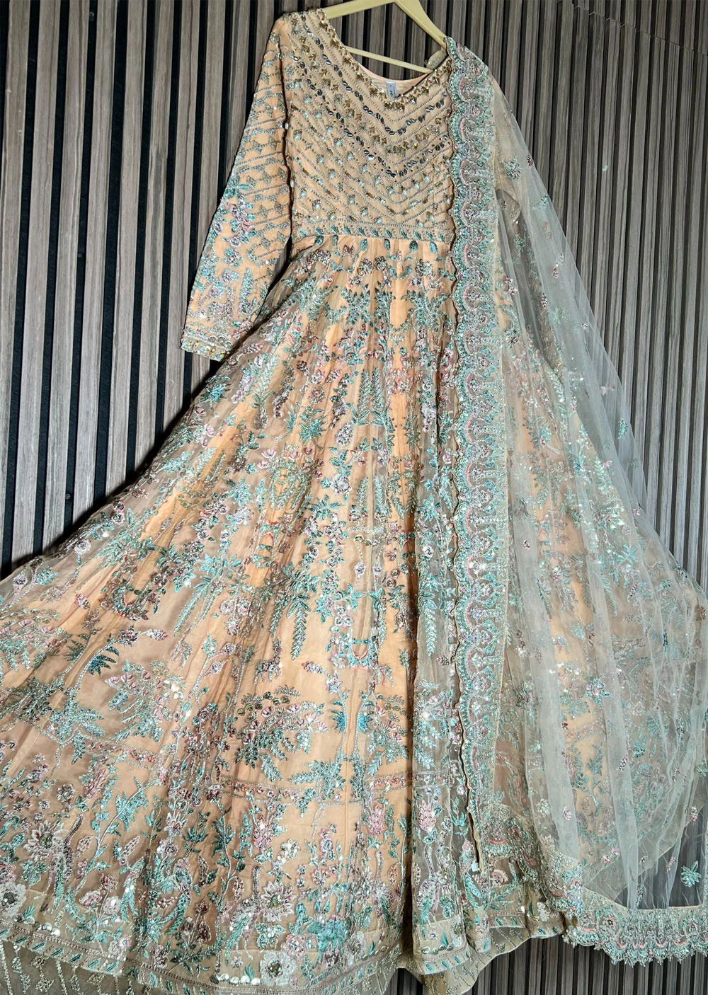 MW23-534 - Readymade - Mehr-O-Maah Wedding Collection 2024 - Image 7