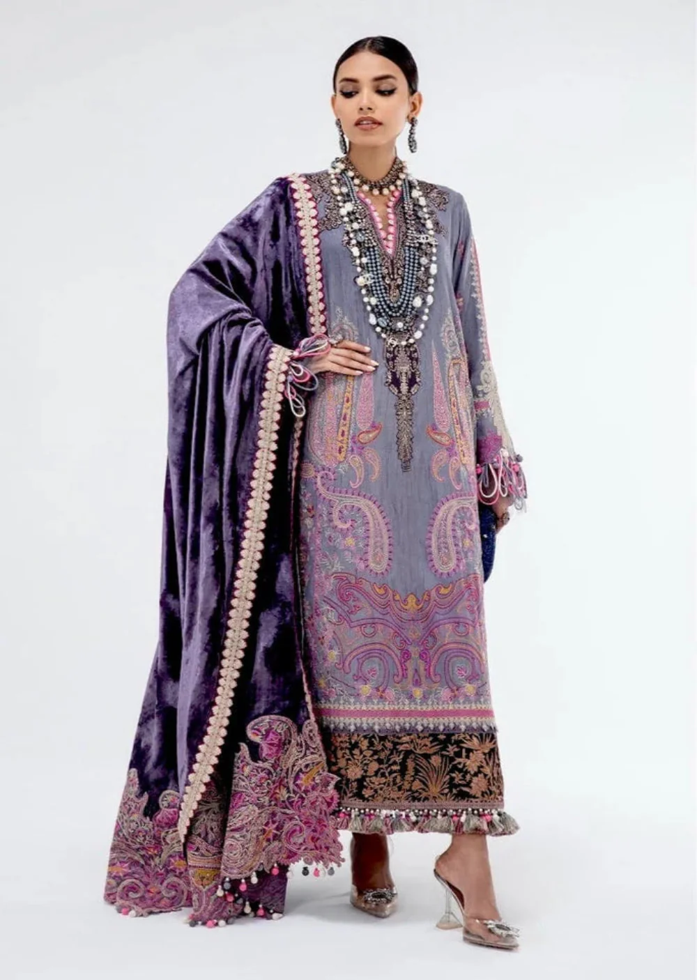 MZN-2A WINTER SHAWL COLLECTION BY SANA SAFINAZ 2021