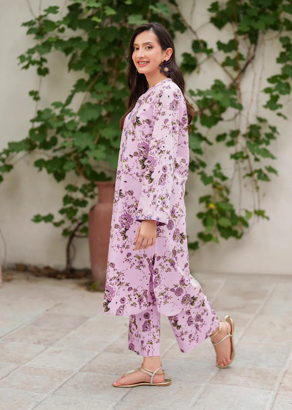 Niara - Readymade 2 Piece Garnet Suit - Image 2