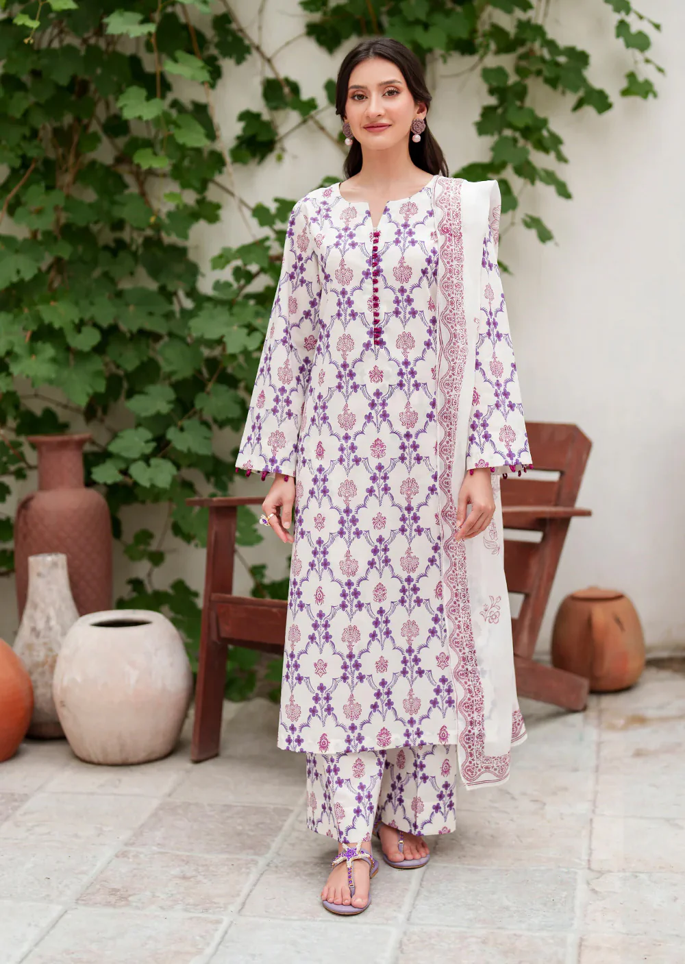Nimr - Readymade 3 Piece Garnet Suit