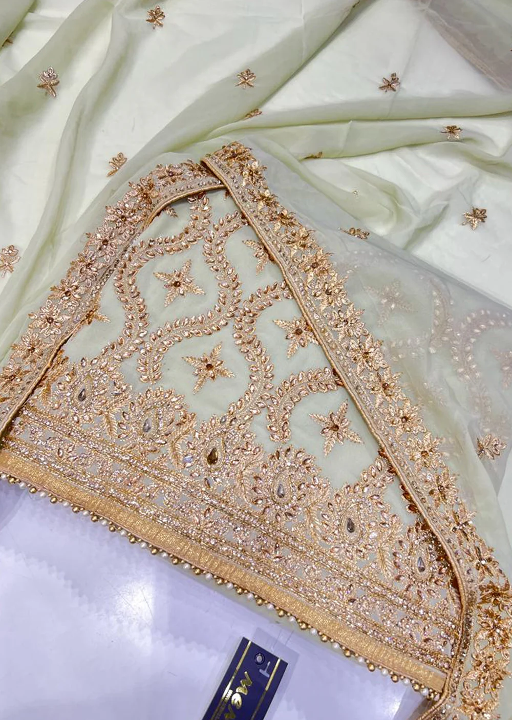 OP546 Light Green Unstitched Georgette Suit