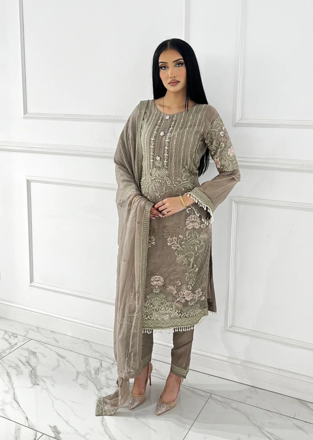 PS1729 Grey Readymade Chiffon Suit