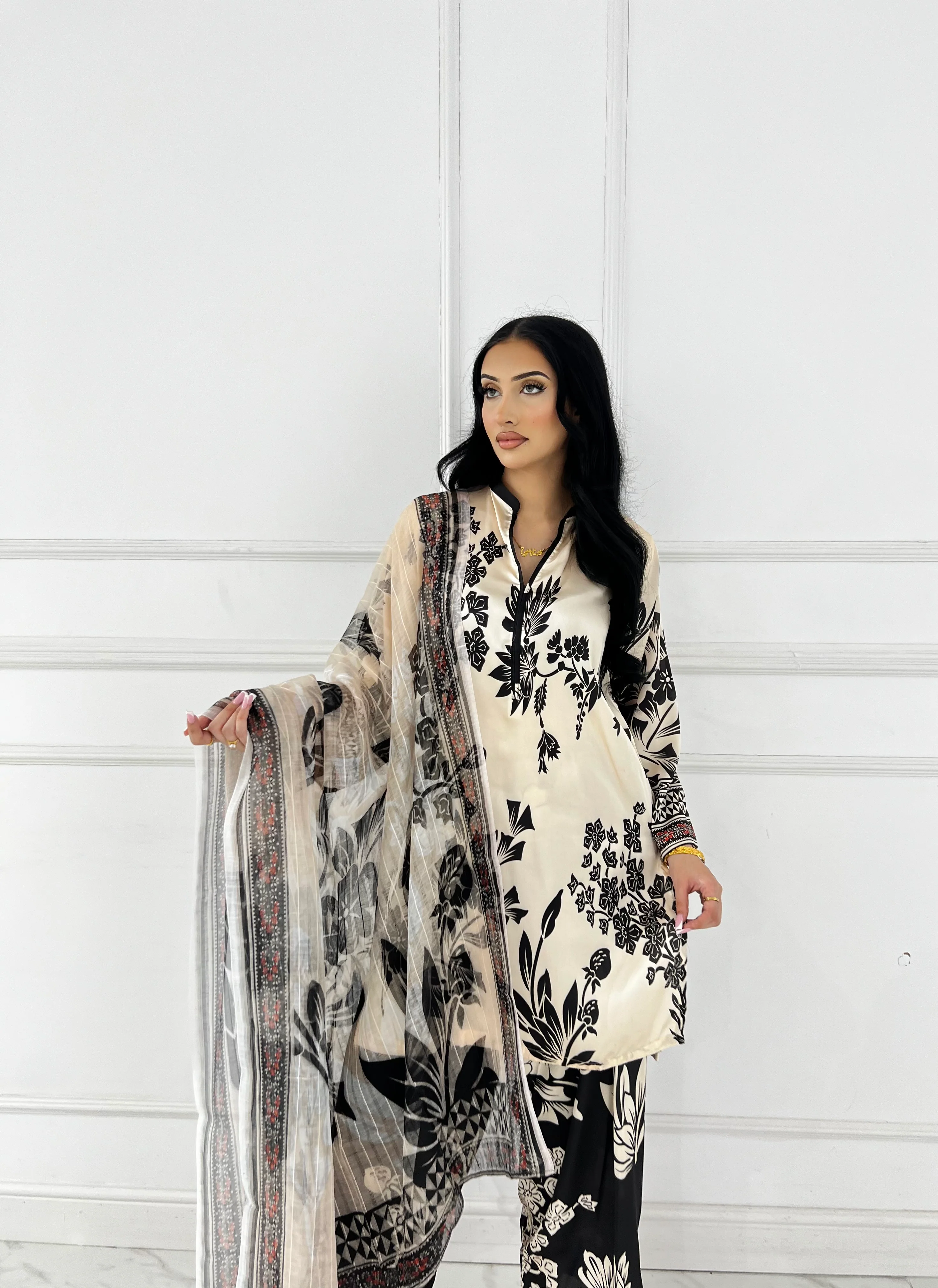 RBY-122-Readymade - Silk Suit 2025 - Image 5