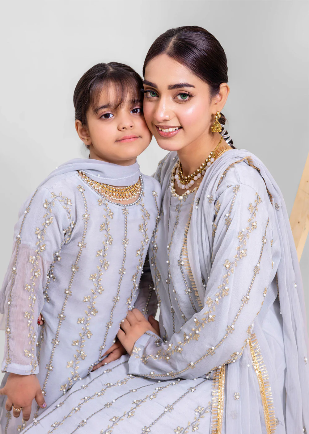 RGZ3001 Readymade Grey Mummy & Me Chiffon Suit - Image 3
