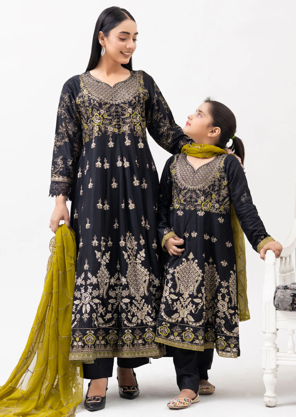 RGZ4019 Readymade Black Linen Dress Mummy and Me