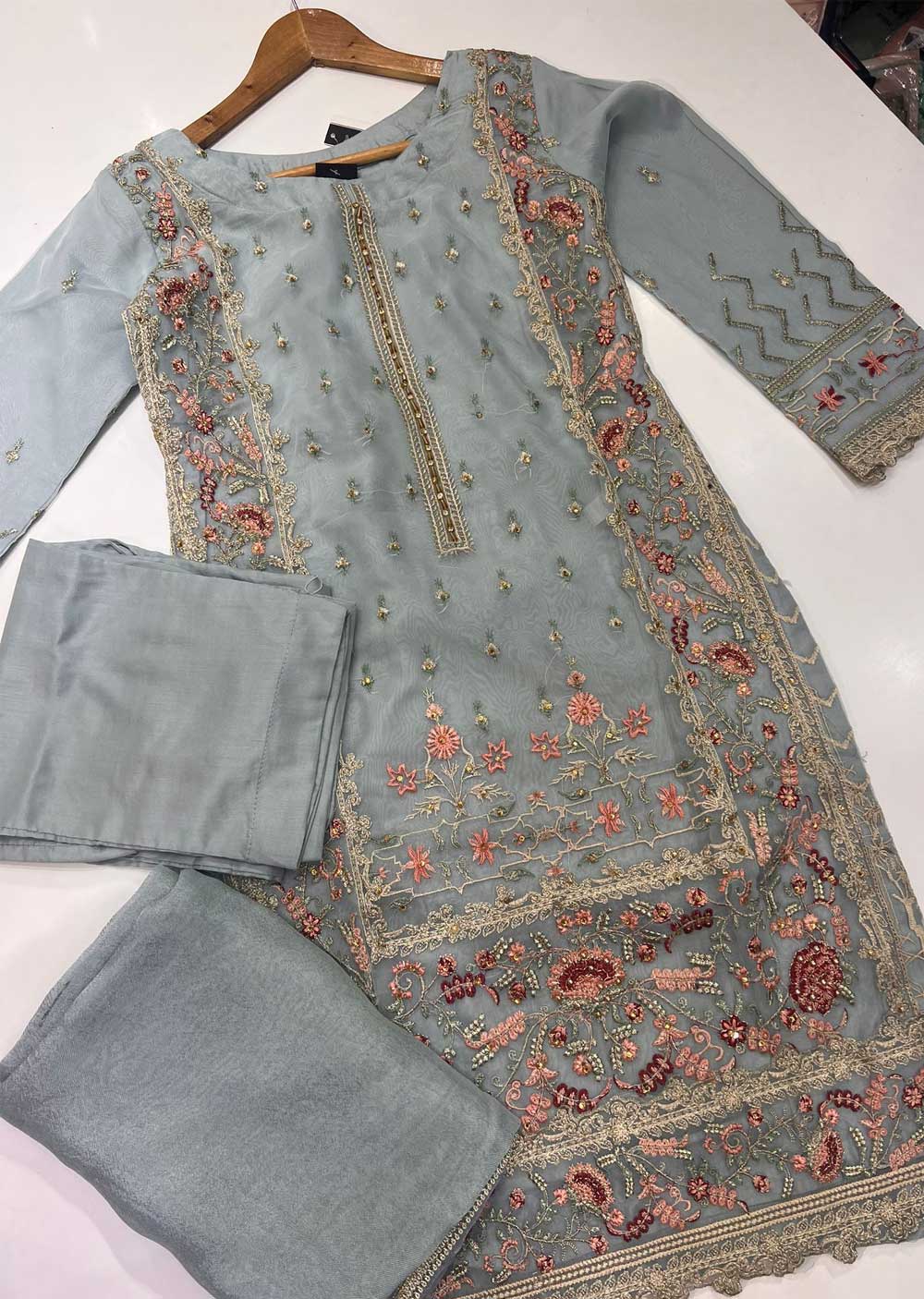 RGZ682 Grey Organza Readymade Suit