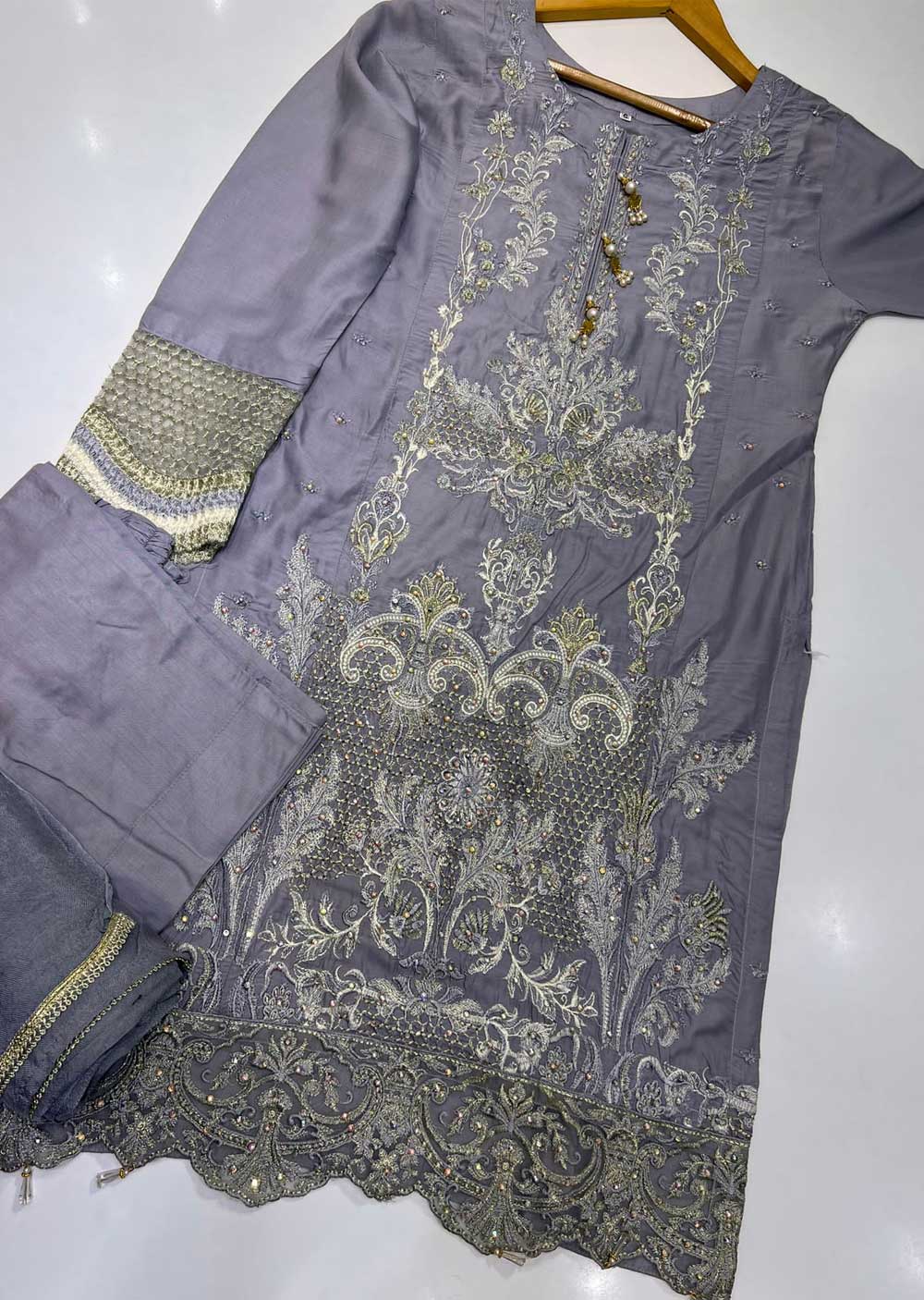 RGZ716 Grey Readymade Linen Suit