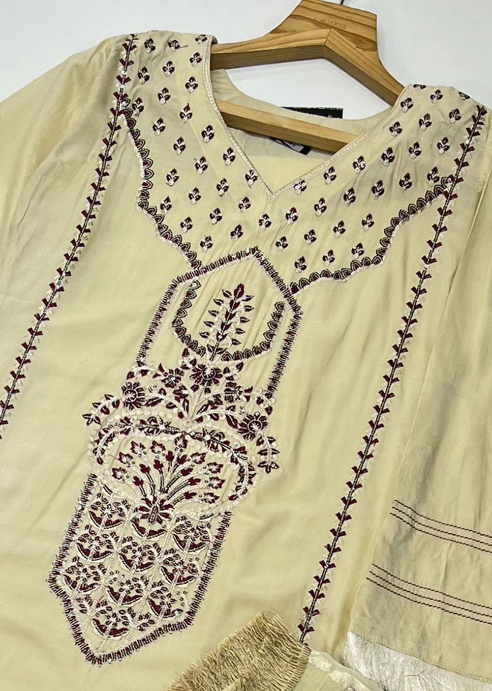 RGZ752 Cream Readymade Linen Suit - Image 2