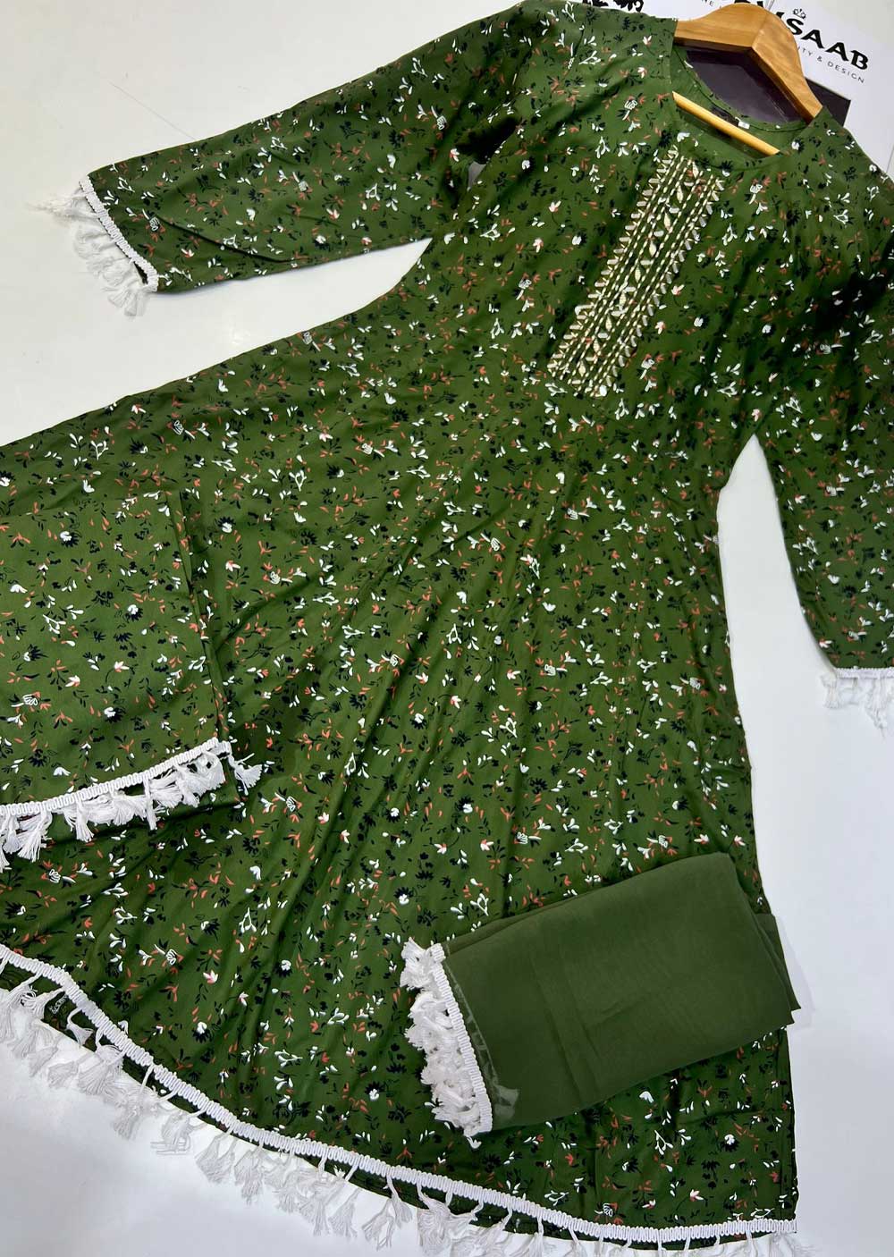 RGZ9904 Green Embroidered Linen Dress