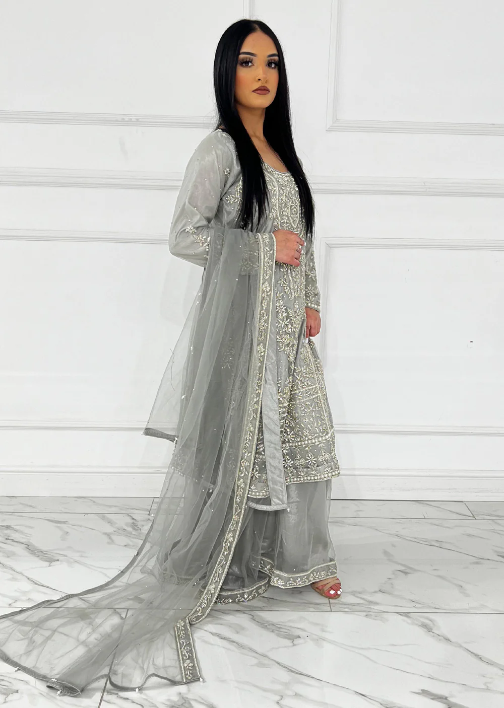 RH2111 Aaina - Grey Fancy Net Outfit - Image 2
