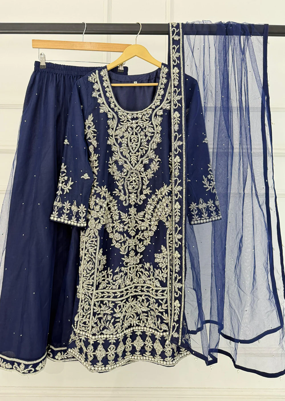RH2111 Aaina - Navy Fancy Net Outfit - Image 5