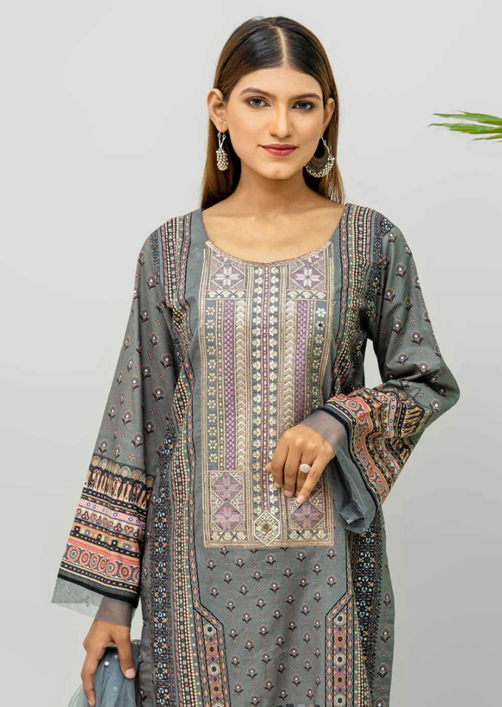 RMJ-01 - Readymade - Rangz Printed Lawn Suit 2025 - Image 3