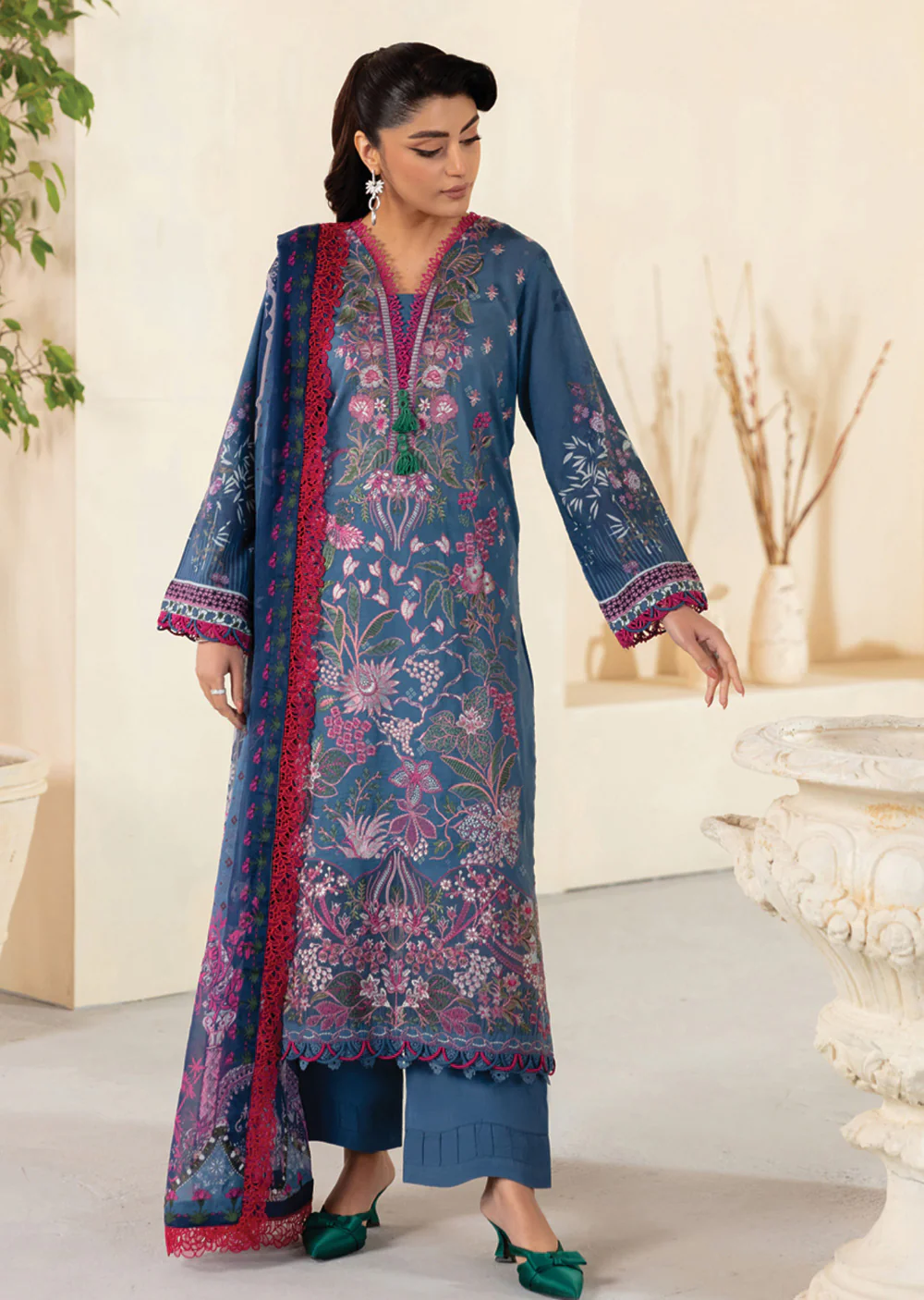 RMSHO-05 - Ramsha Mashaal Luxury Lawn Vol 13