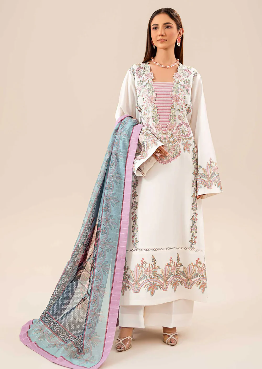 RSRV-03 - Glory of White - Readymade - Ruby Suleiman 2024 - Image 3