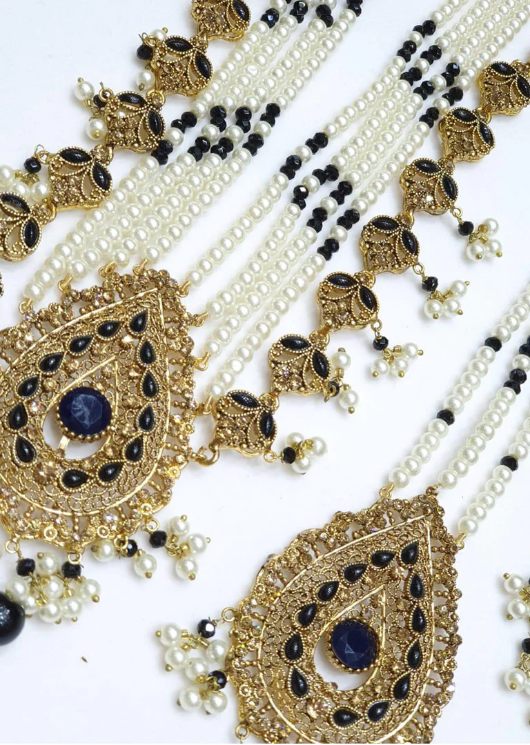 Ruhi -Black- Necklace Set - Image 2