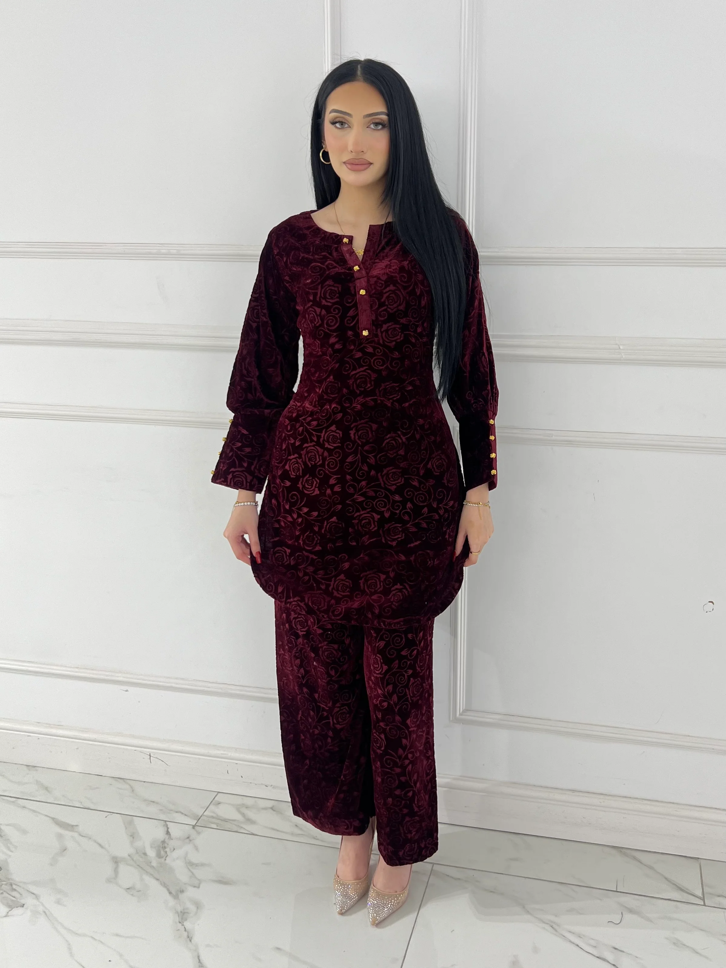 SFSH-10 - Readymade - LUXURY VELVET SUIT 2025 - Image 5