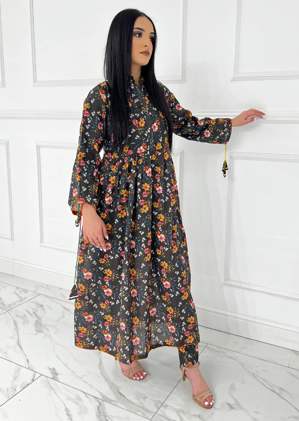 SFT-01 - Readymade - Sufna Khaddar Suit 2025 - Image 4