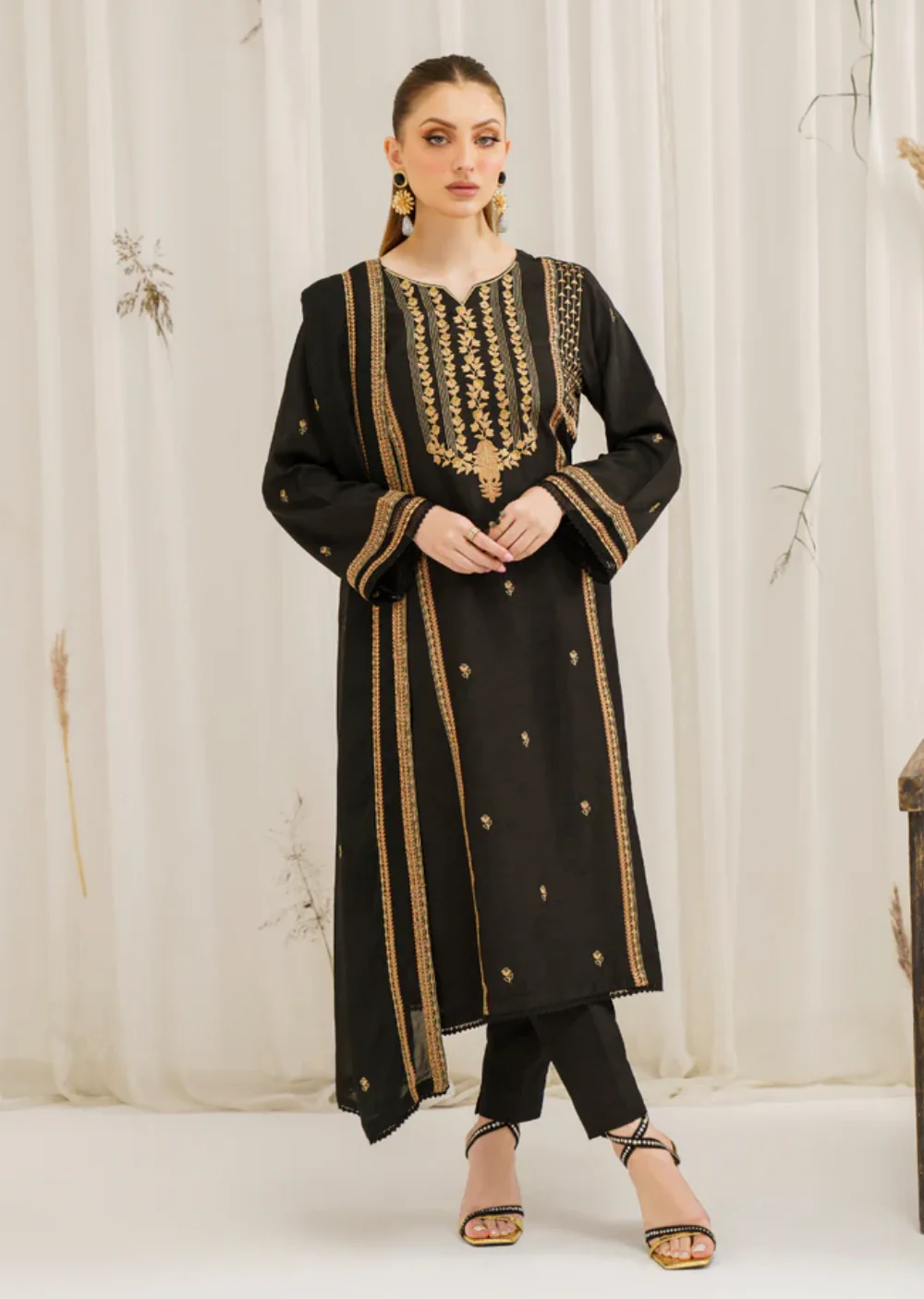 Shahrnaz - Readymade 3 Piece Cotton Suit