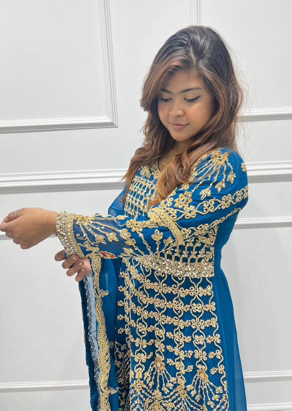 SHAZ9003 Teal Readymade Chiffon Party Gown - Image 3