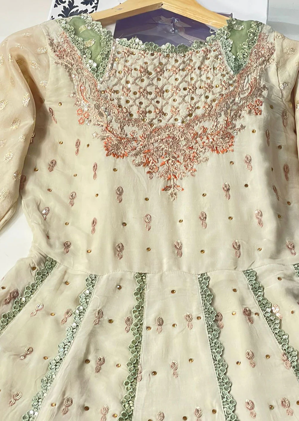 SJ016 Gold Readymade Fancy Chiffon Suit - Image 3