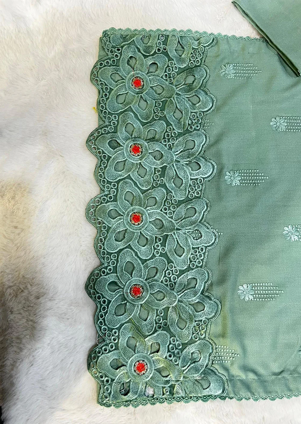 SLM622 Readymade Green Winter Dhanak Suit - Image 6