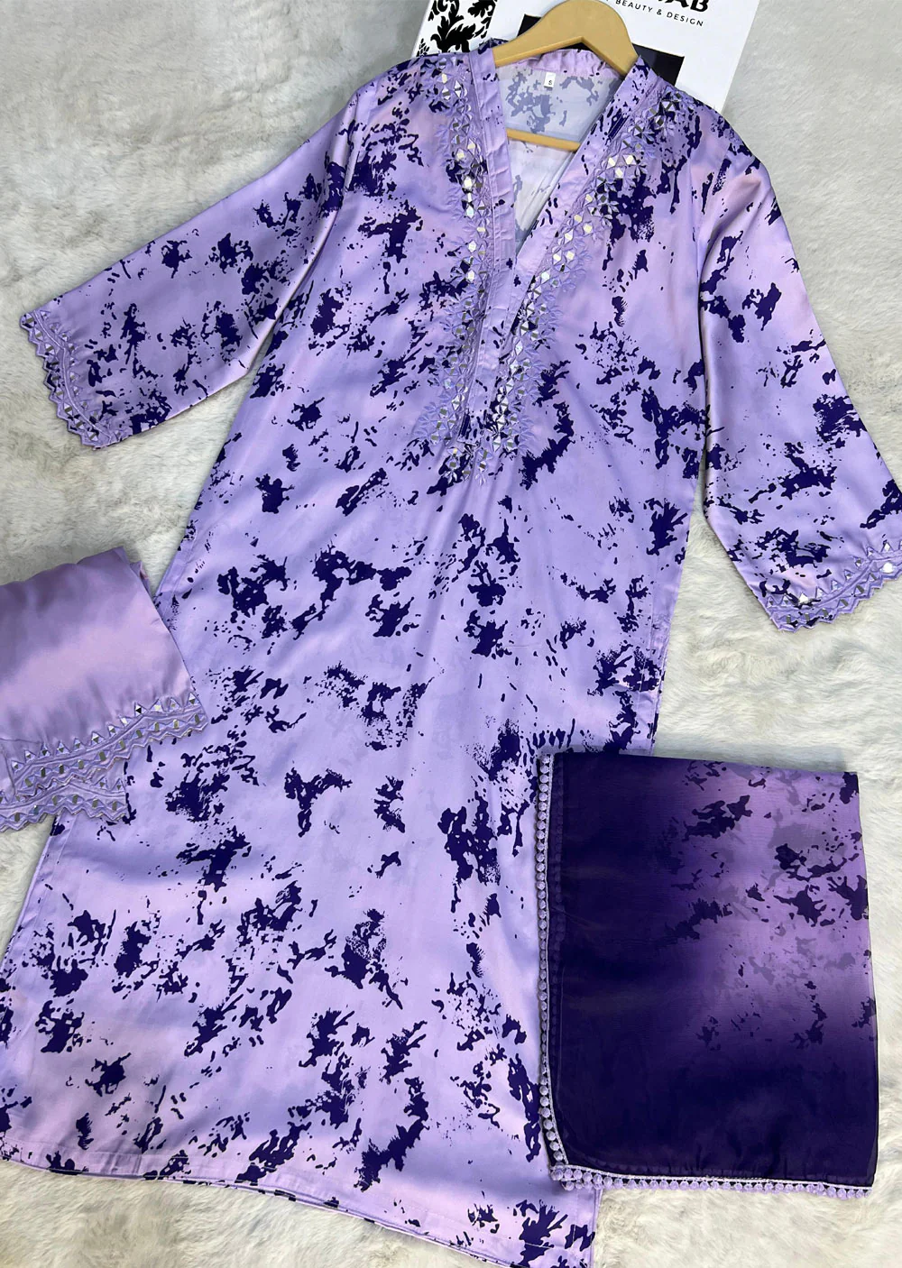SMR3102 Yumna - Lilac Readymade Silk Suit - Image 5